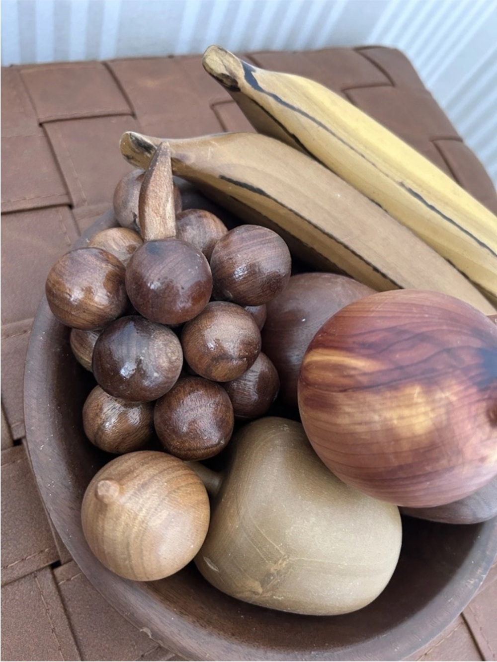 Vintage Mid Century Modern John Cowden Hand Carved Wood Mixed Fruit and Bowl - Picture 3 of 6
